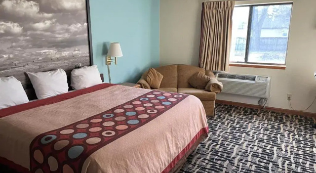 Четырёхместный номер Standard West Point Inn & Suits