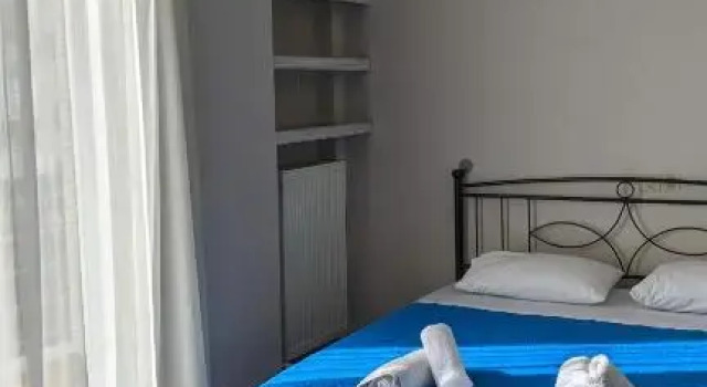 Beach Front Apartment, Забронировать Апартаменты/квартира Отели Ороп с парковкой, Парковка