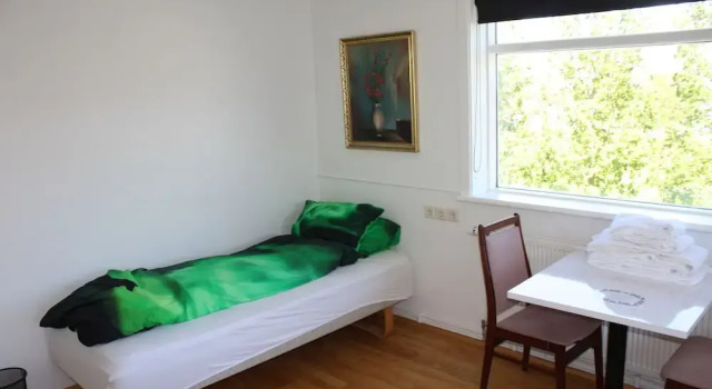 Номер Comfort Brekkugata 33 Guesthouse