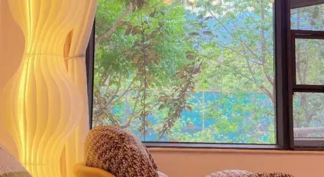 Yuya Holiday Homestay (Dali University), Забронировать Отель Старый город Дали Юньнань, рядом с Tianlongbabu Film Studio