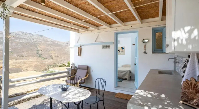 Foivos suite at Serifos, Забронировать Дом для отпуска Серифос-Хора Серифос, рядом с Пляж Псили-Аммос на острове Серифос