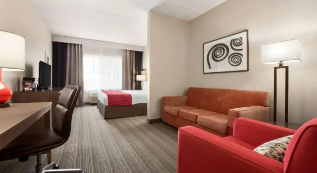 Люкс Country Inn & Suites by Radisson, Duluth North, MN