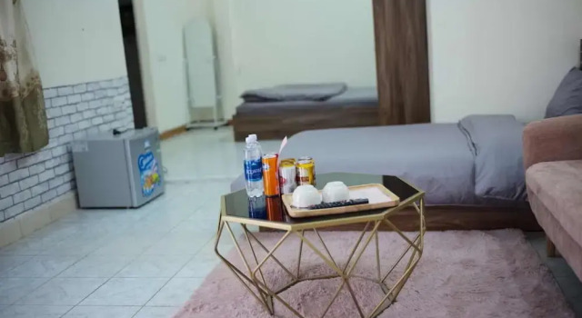 Студия Peony House Trade Hotel II