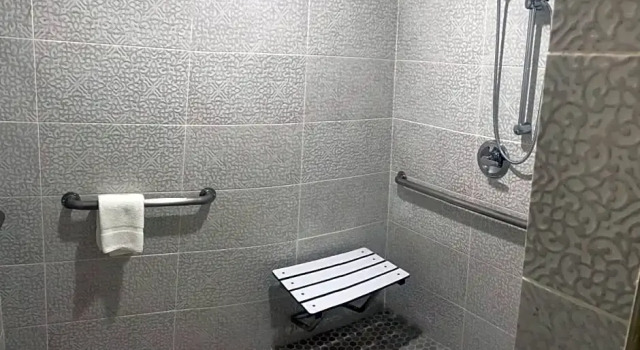 Двухместный люкс Econo Lodge Inn & Suites Near Lackland AFB