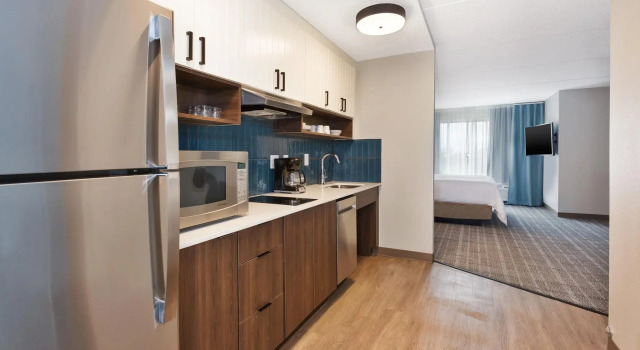Двухместный люкс Staybridge Suites Pittsburgh Airport by IHG