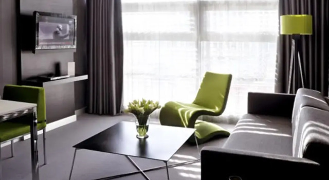 Полулюкс Vernazza Suites