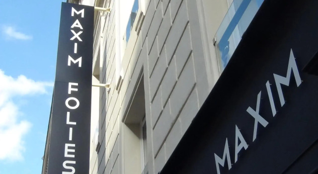 Maxim Folies
