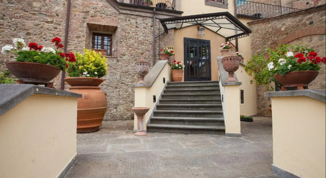 UNAHOTELS Palazzo Mannaioni Toscana, Забронировать Отель Отели Монтайоне 4 звезды, 4*