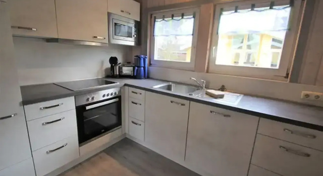 Коттедж Cottage in Granzow at 500 m From the Lake
