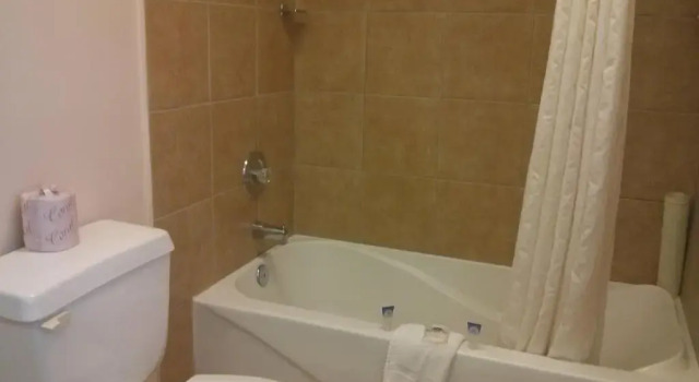 Четырёхместный номер Standard Port Motel
