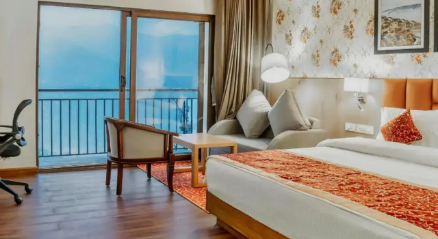 Двухместный номер Deluxe с видом на горы The Aryan Hotel Gangtok
