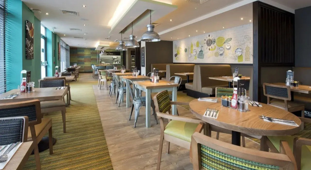 Premier Inn Buxton, Забронировать Отель Отели Англии 3 звезды, 3*