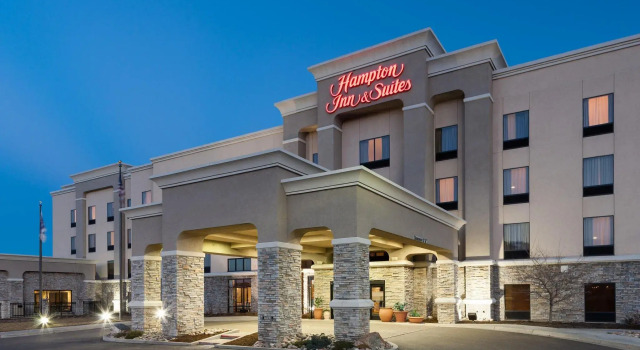 Кровать в общем номере Hampton Inn & Suites Colorado Springs/I-25 South
