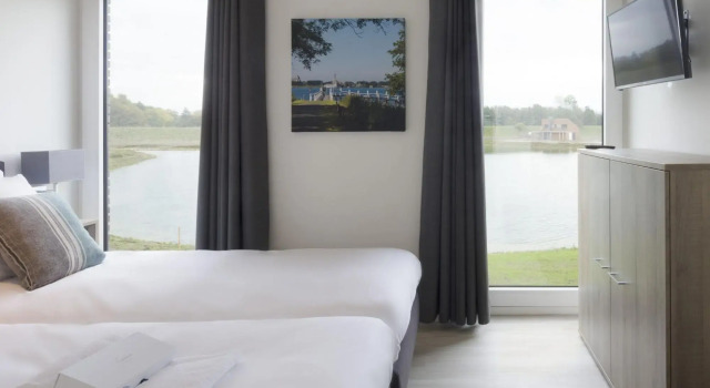 Luxury Villa Near Veerse Meer Resort, Book Resort Kamperland 