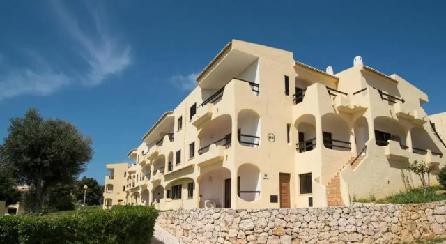 H10-104 Clube Brisamar, Rezerwuj Apartament Hotele w Algarve z parkingiem, Parking