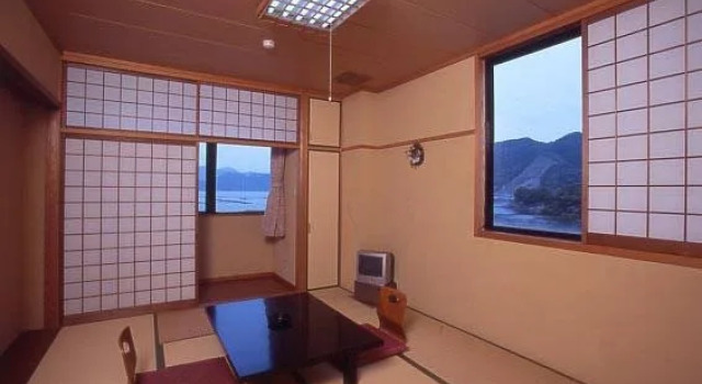 Suigetsu, Rezervasyon Otel Obama 
