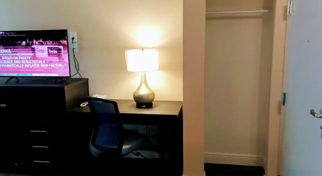 Номер Comfort Tropical Inn & Suites, downtown clearwater