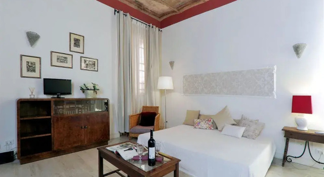 Vaticano apartments-Sistine Chapel area