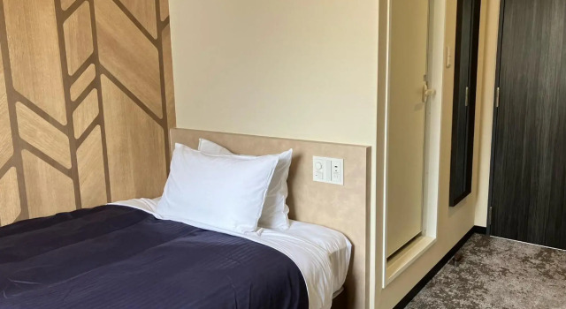 Hotel Livemax Umeda, Забронировать Отель Отели Осаки 3 звезды, рядом с Торговый центр Grand Front Osaka, 3*