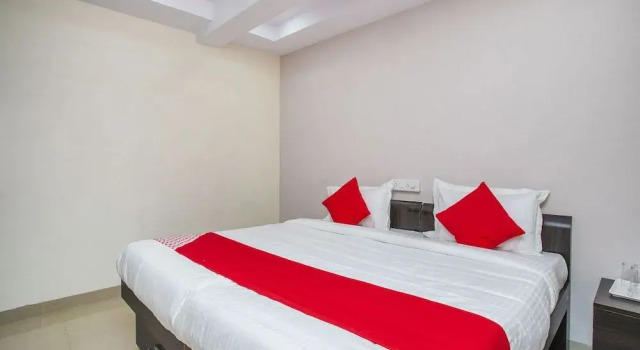 OYO 22836 Hotel Amster Inn, Rezervovat Hotel Bangalore Bangalore