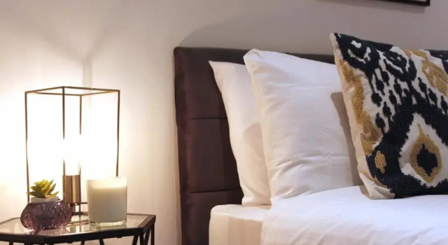 Апартаменты Deluxe Super Modern Serviced Apartment in City Centre