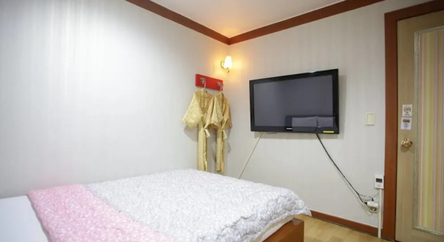 Ansan Hstay Hotel, Забронировать Отель Ансан Кёнгидо, рядом с Парк Ансан Коджан