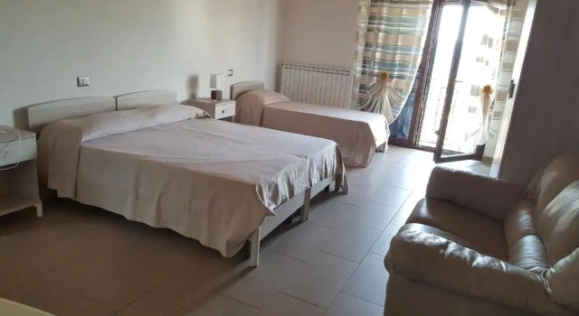 Четырёхместный номер Standard B&B Alle porte di San Rocco