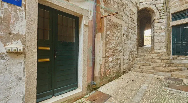Astor Studio 1