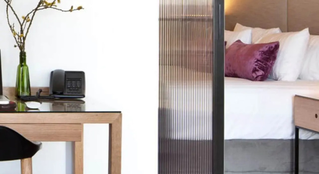 Апартаменты East Hotel and Apartments