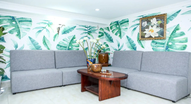 Blue Sapphire Hotel & Apartment