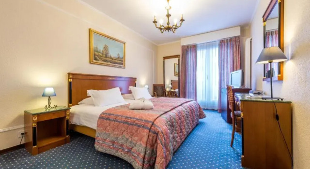 Двухместный номер Standard Hotel Diplomate