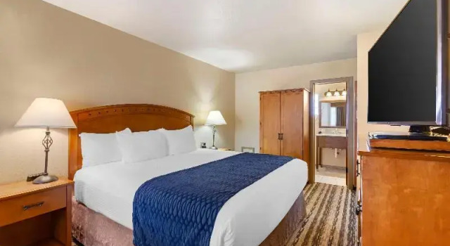Двухместный номер Standard с балконом Best Western Sunset Inn