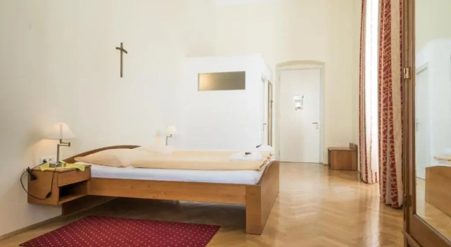 Номер Classic Gästehaus im Priesterseminar Salzburg
