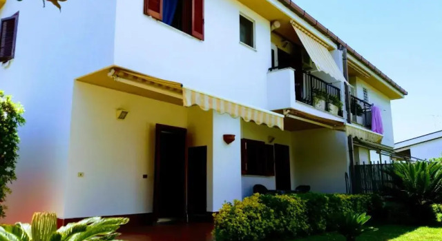 Villa Malu, Rezervovat Vila Hotely v Lazio s parkováním, Parkování