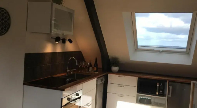 Апартаменты Bel appartement sur les hauteurs de Locronan