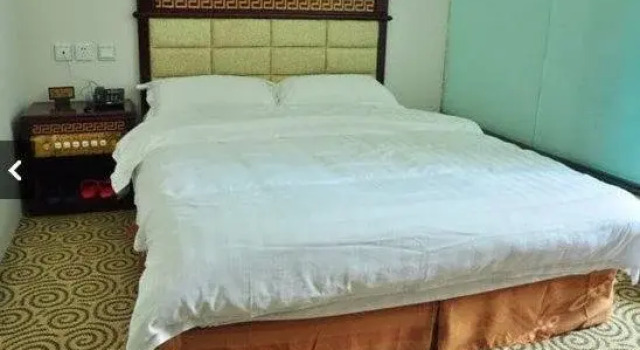 Luding Hengyang Hotel, Rezervovat Hotel Luding Sichuan