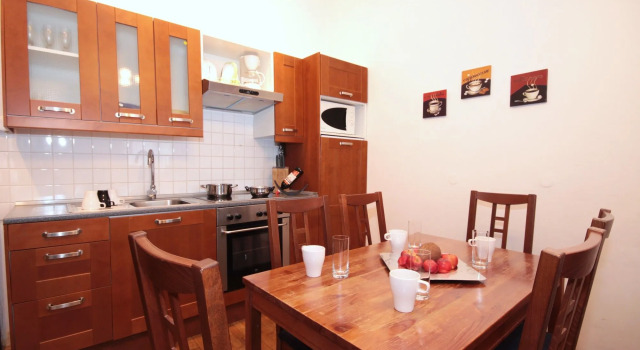 V Lesicku Residence, Забронировать Апартаменты/квартира Отели Праги с парковкой, рядом с Намести Миру, Парковка