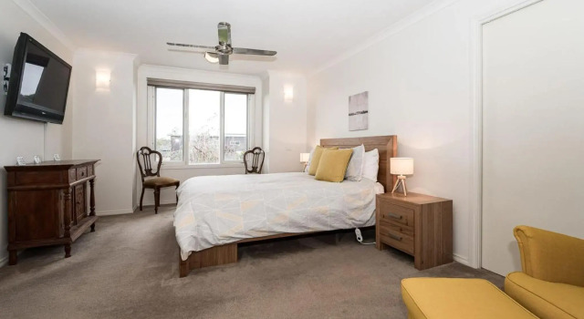 COASTAL VILLA ON BEACHCOMBER NETFLIX Surf Side, Rezerwuj Willa Wille w Gippsland, Willa