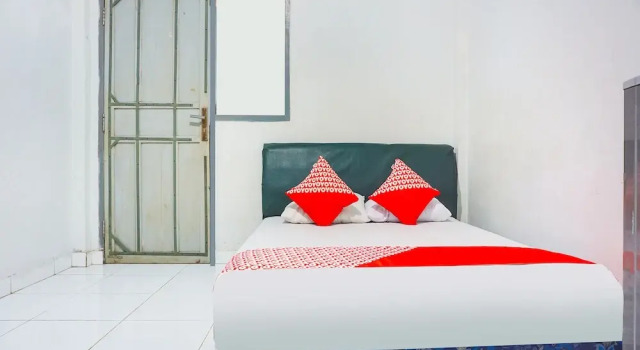Номер Standard OYO 91529 Pondok Elite 888 Makassar