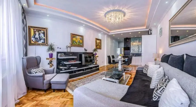 Люкс с 2 комнатами BP Apartments Main Street