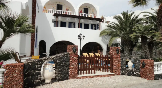 Black Sandy Beach Hotel