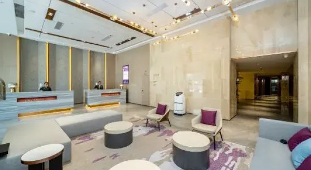 Lifeng Hotel (Qujing High speed Railway Station Branch)