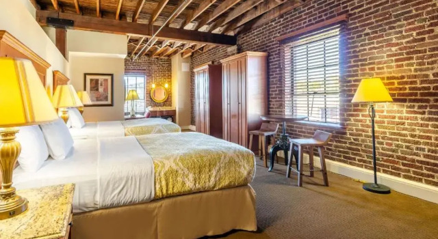 Двухместный люкс Superior Jackson Park Inn, an Ascend Collection Hotel