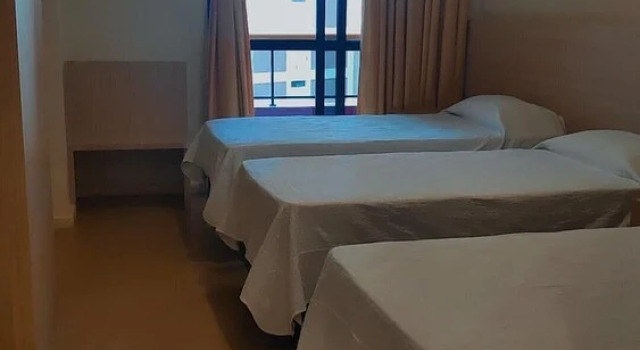 Трёхместный номер Standard с балконом Tower Icaraí Hotel
