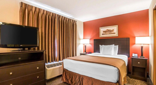 Двухместный люкс MainStay Suites Rapid City