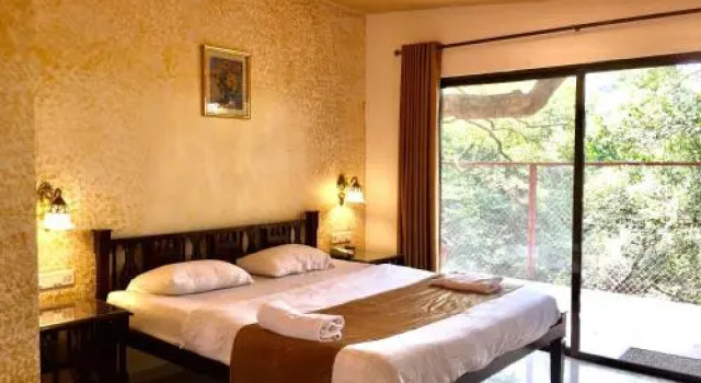 Honey Wood, Забронировать Отель Отели штата Махараштры 3 звезды, 3*
