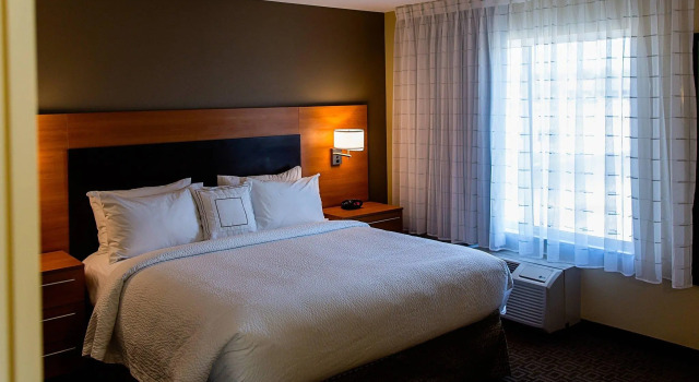 Люкс с 2 комнатами TownePlace Suites by Marriott Lancaster