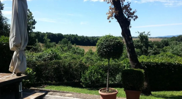 Appartamento TRE QUERCE di Guerrini Mariella, Buchen Sie Ferienwohnung Hotels in Sorano mit Parkplatz, Parkplätze