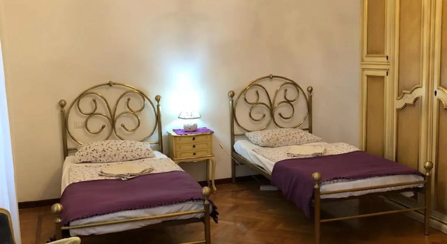 Кровать в общем номере (женский номер) City Center Best Hostel