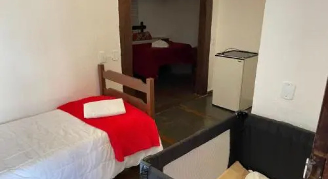 Pousada Antigo Moinho, Забронировать Отель Отели Тирадентис с парковкой, рядом с Tiradentes Serra Club, Парковка